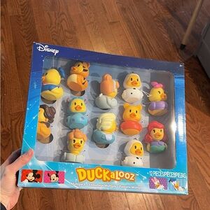 Disney DUCKALOOZ new in box!